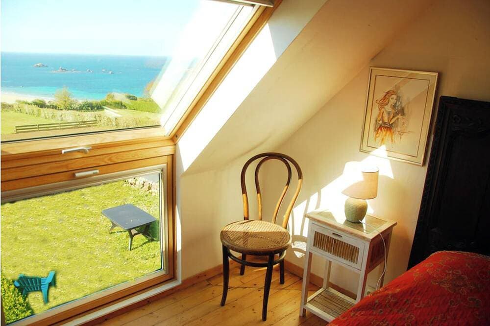 Foto 3 von 30: Ferienhaus in ruhiger Lage mit herrlichem Meerblick in der Nähe von Morlaix