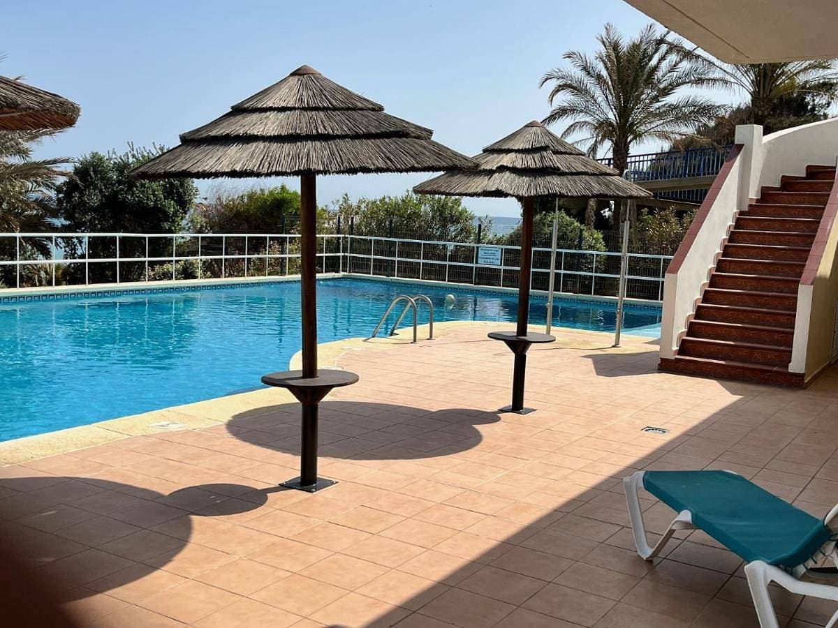 Foto 8 von 12: Ferienwohnung für 6 Personen mit Pool