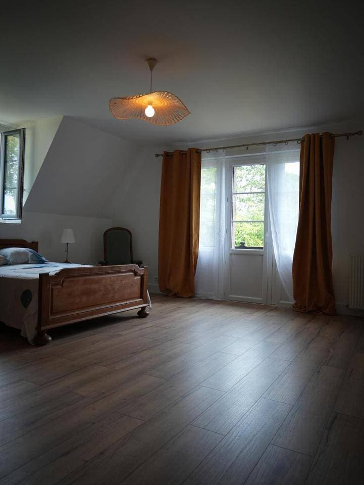 Foto 9 von 9: Double Room with Private Bathroom