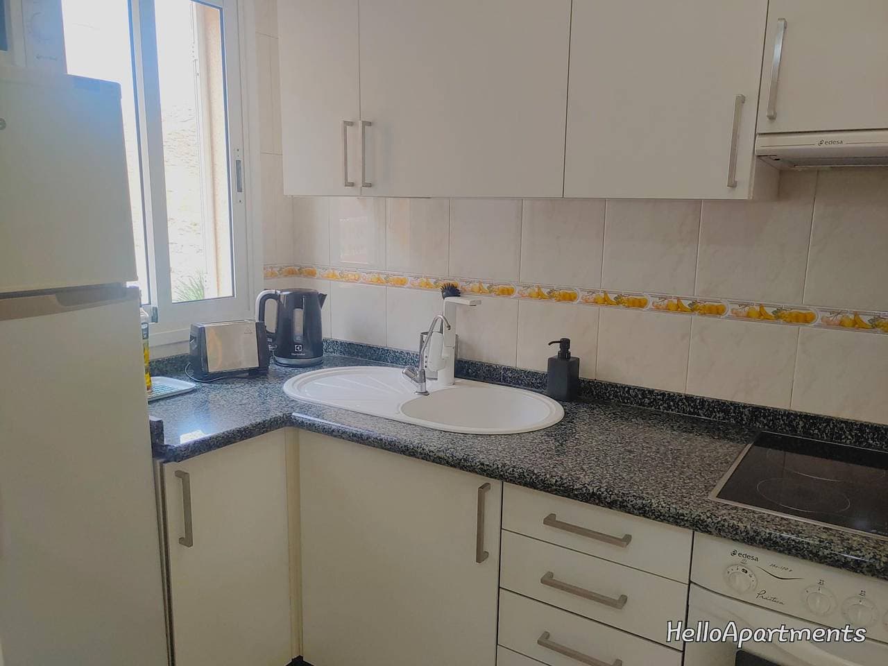 Foto 6 von 25: Meerblick-Ferienwohnung in Erster Reihe: 2 Sz, WLAN, Pool - Costa Sol, Costa del Silencio