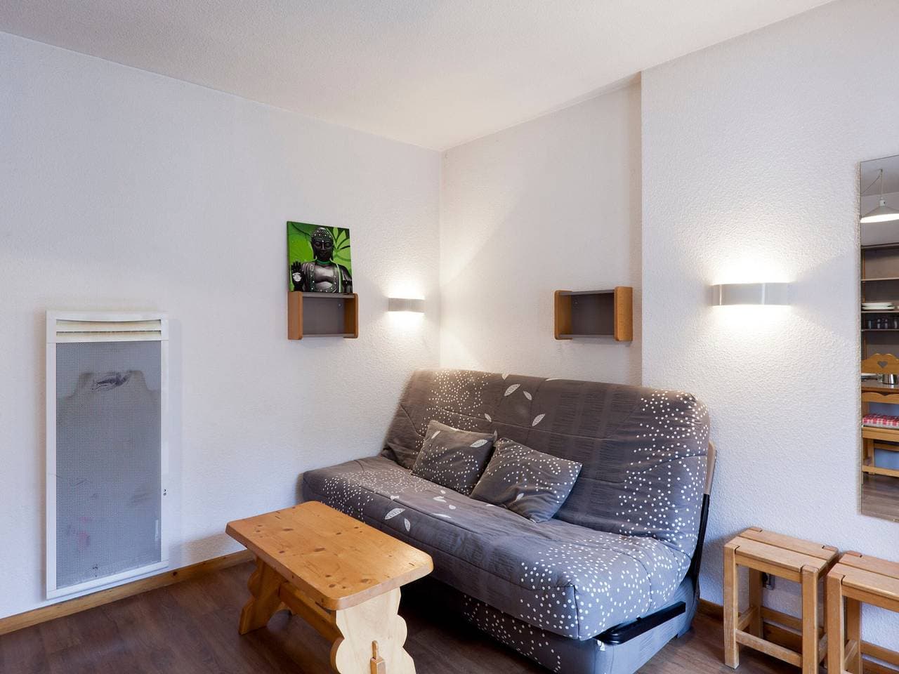 Foto 10 von 23: Gemütliches Studio mit Balkon und WiFi in Brides