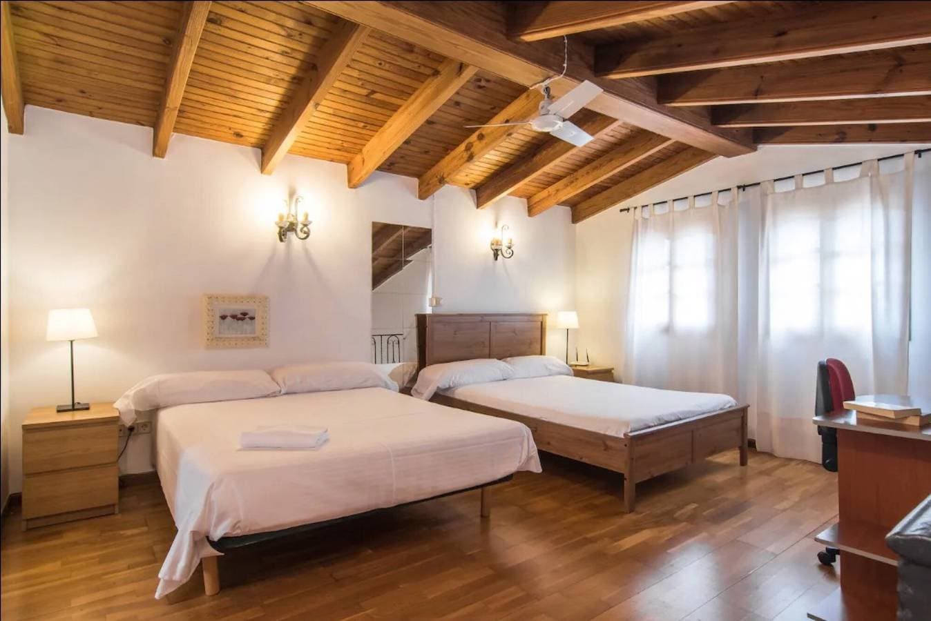 Foto 13 von 32: Ferienhaus "Tirasset" mit privatem Pool, 2 Terrassen und WLAN