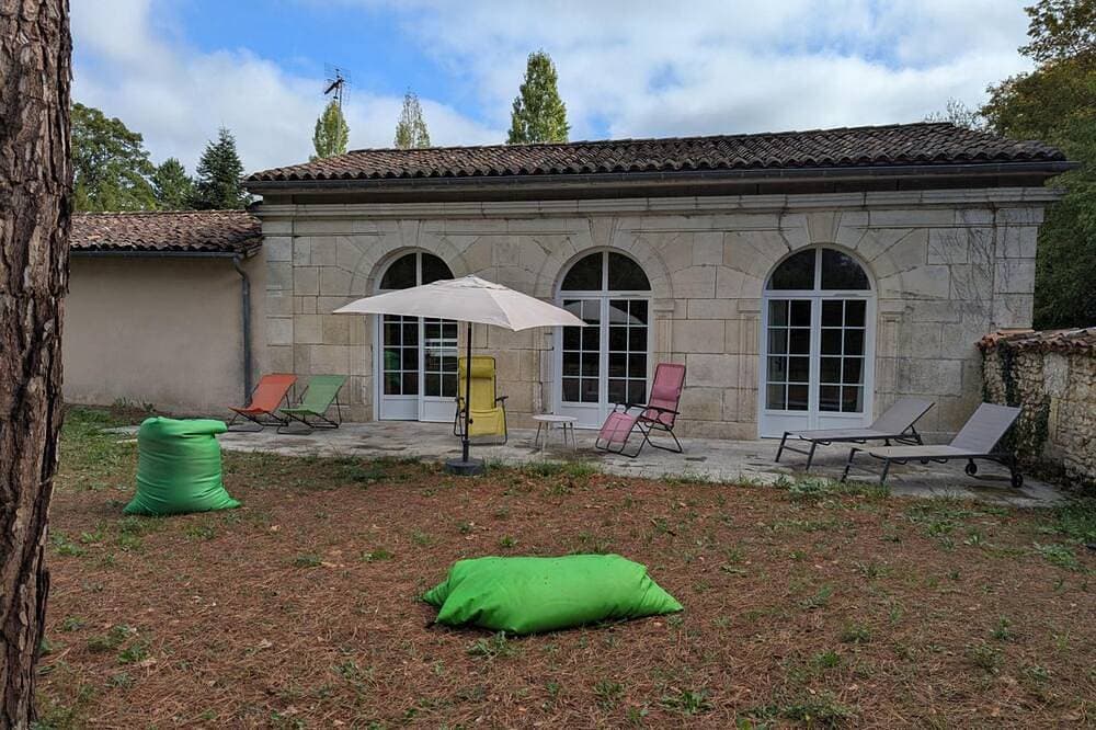 Foto 8 von 21: Gîte charmant avec jardins privatifs, proche Cognac, équipé pour enfants, internet inclus, animaux acceptés