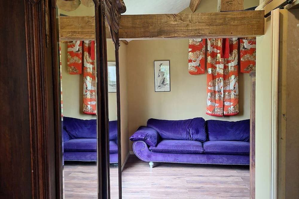 Foto 10 von 17: In the heart of the Calvados, near the D-day beaches, detached house with garden