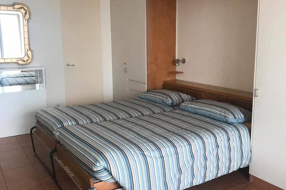 Foto 2 von 18: Nice and cozy apartament with lake view!