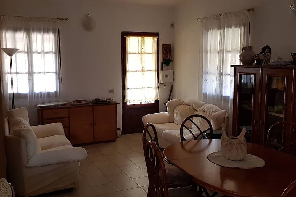 Foto 9 von 21: Einzelvilla von Titti und Carlo einen Steinwurf vom Meer entfernt