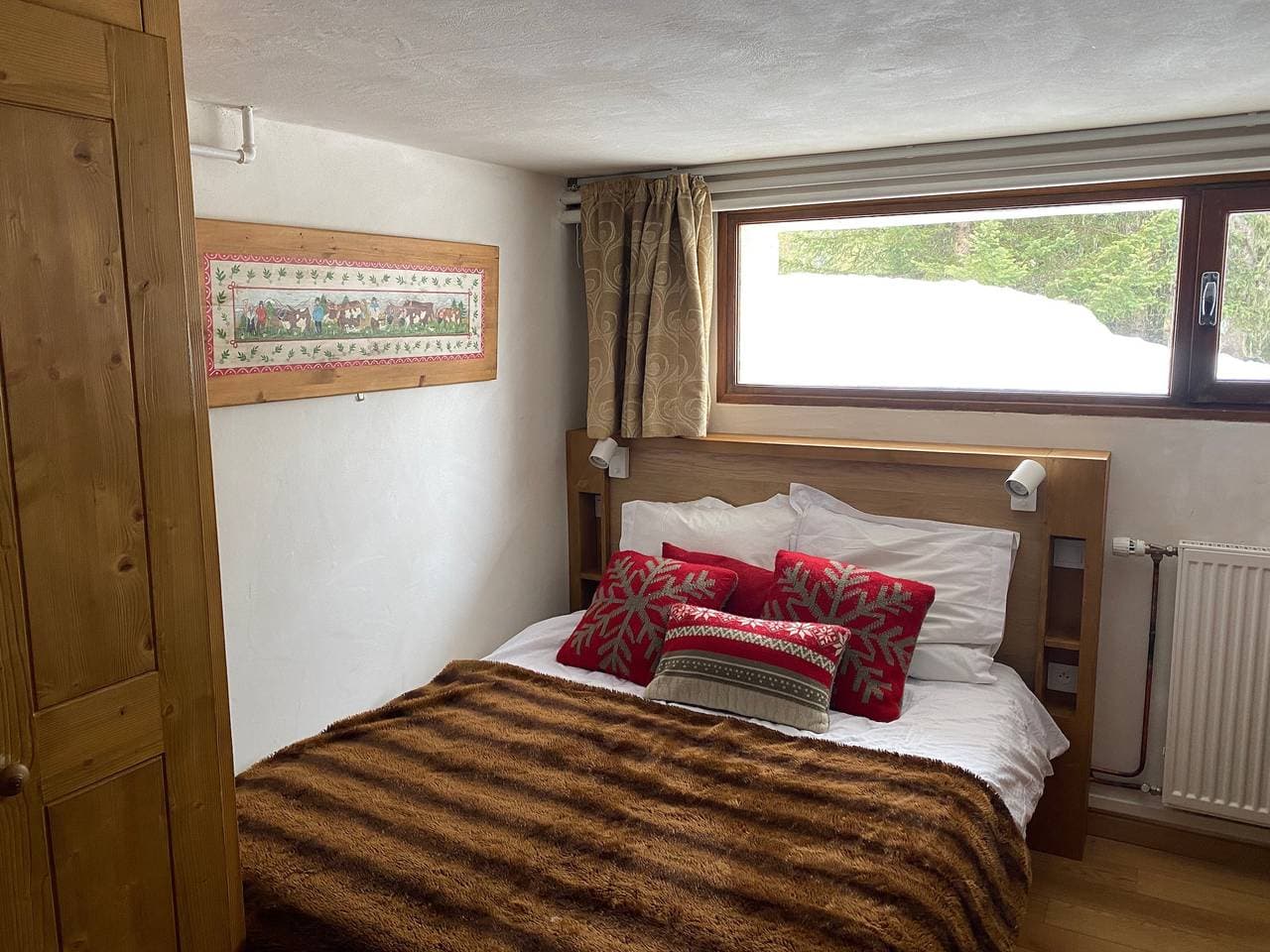 Foto 13 von 20: Ferienwohnung 'Courchevel 1850' mit Bergblick, privater Terrasse und Wi-Fi