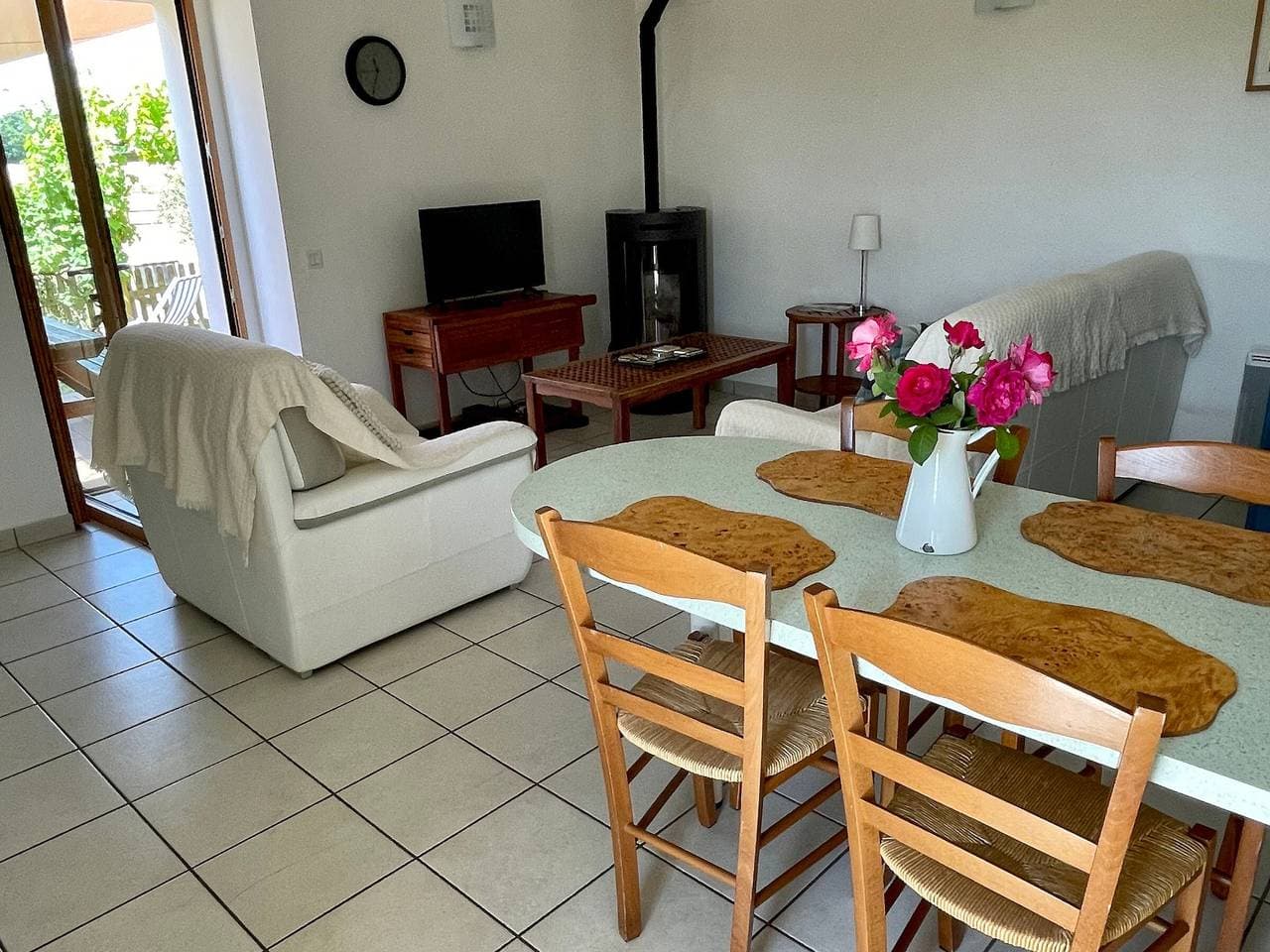 Foto 6 von 16: Charmantes Suites Authentiques au Cœur des Vignes avec Terrasse et Vélos à 17km de Nantes