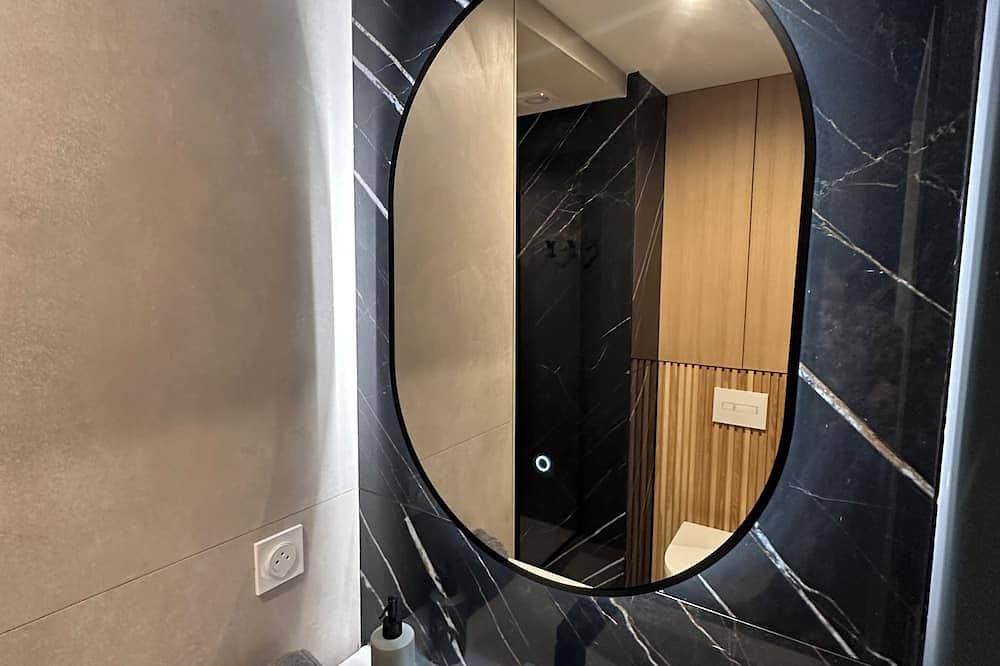 Foto 6 von 13: Appartement Contemporain Rénové Entre Terre et mer Avec Piscine