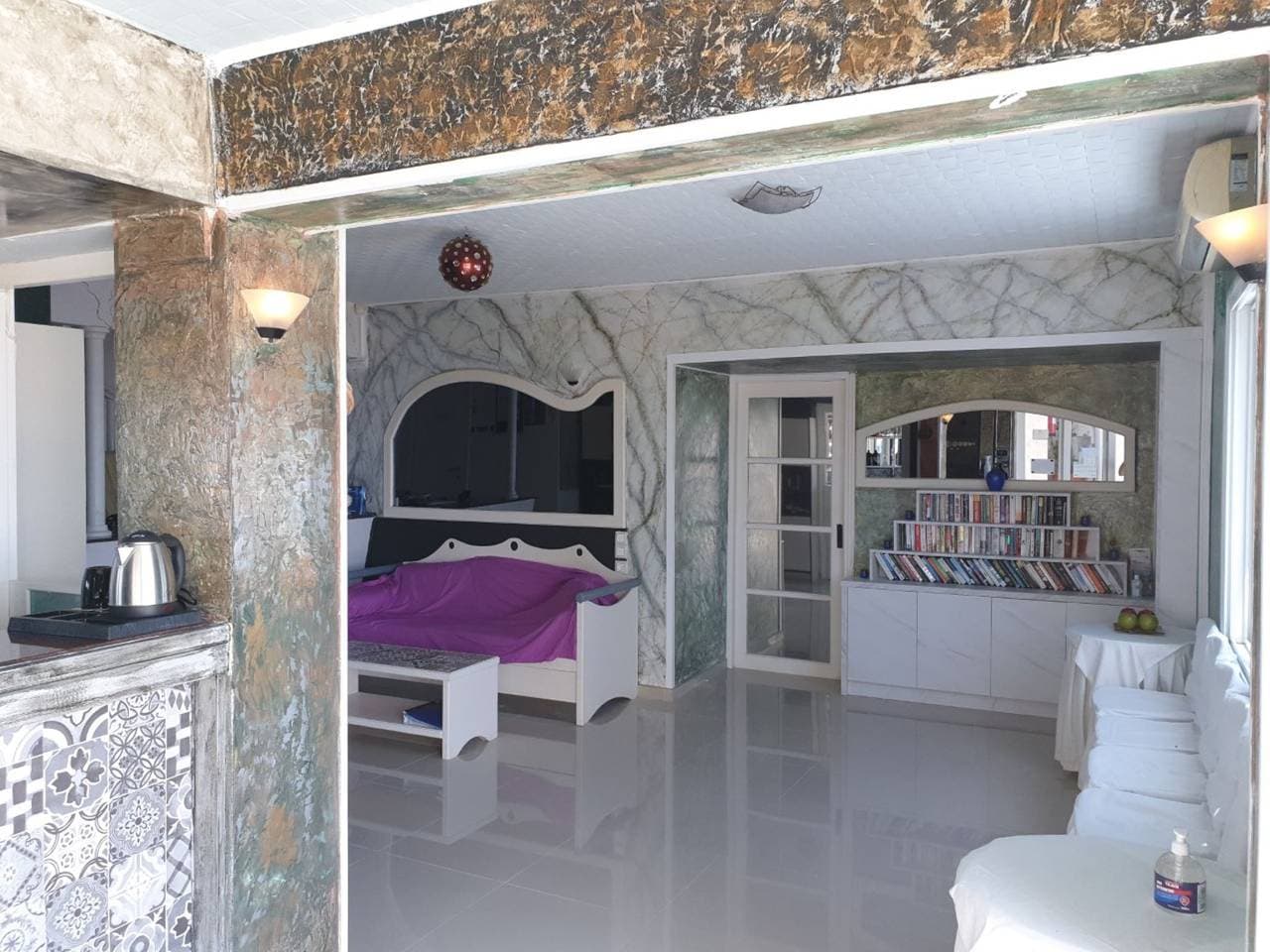 Foto 10 von 24: Geräumiges Zimmer in Creta für 3 Personen, mit Klimaanlage, Pool und Natur