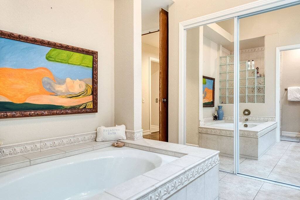 Foto 3 von 49: Indian Wells Pools and Streams Art Home w/ Tennis
