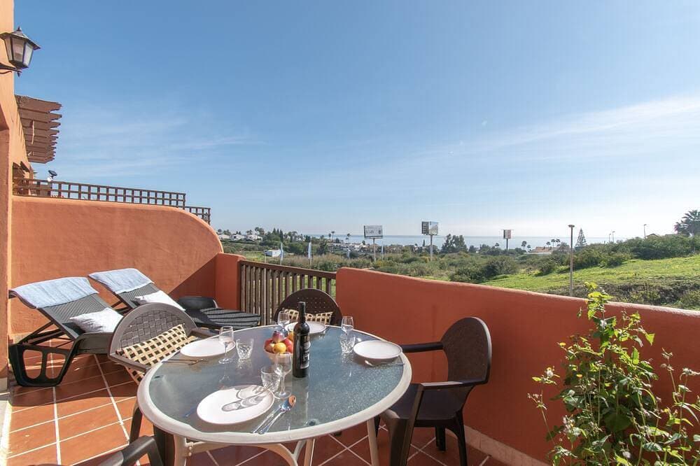 Costa Galera Apartment, Estepona, Spain 1