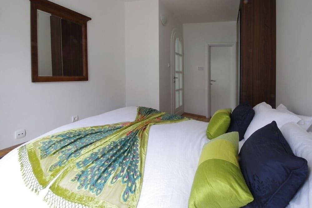 Foto 2 von 23: Schöne Wohnung mit Pool und Meerblick in Kotor