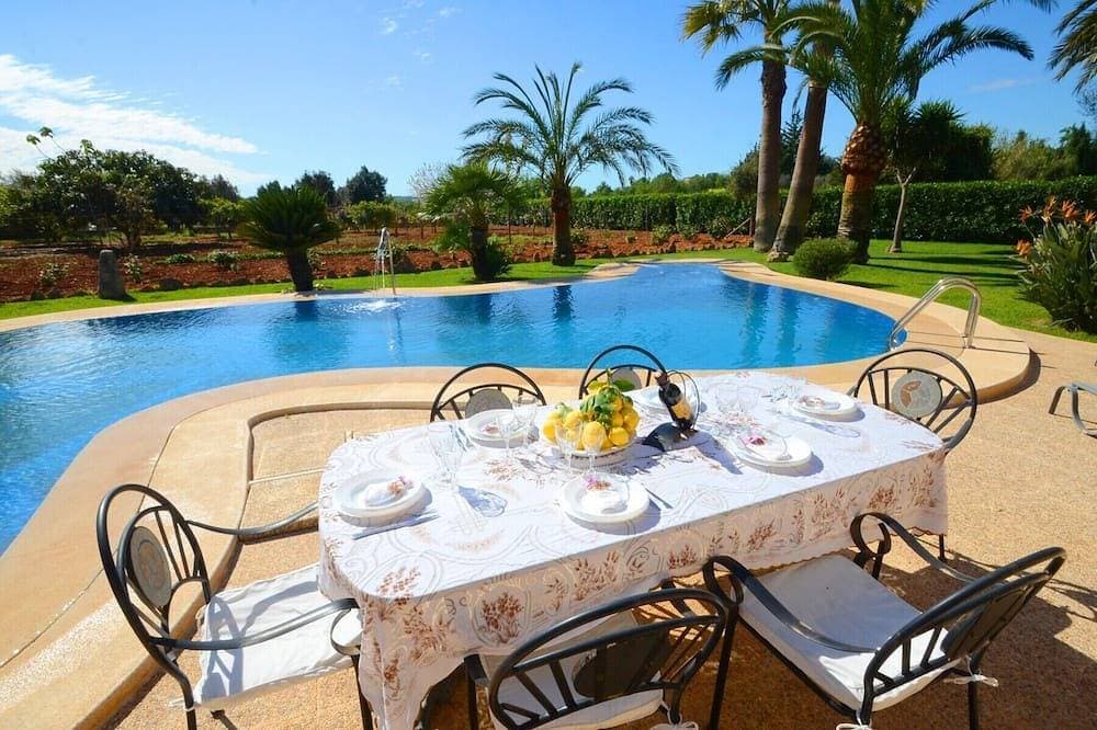 Foto 13 von 30: Schöne Villa für 8 Pax, umgeben von Gärten, Pool, im Herzen von Mallorca