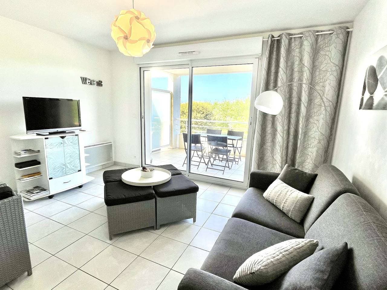 Foto 3 von 17: Modernes 2-Zimmer-Apartment mit Meerblick und Parkplatz in Étel
