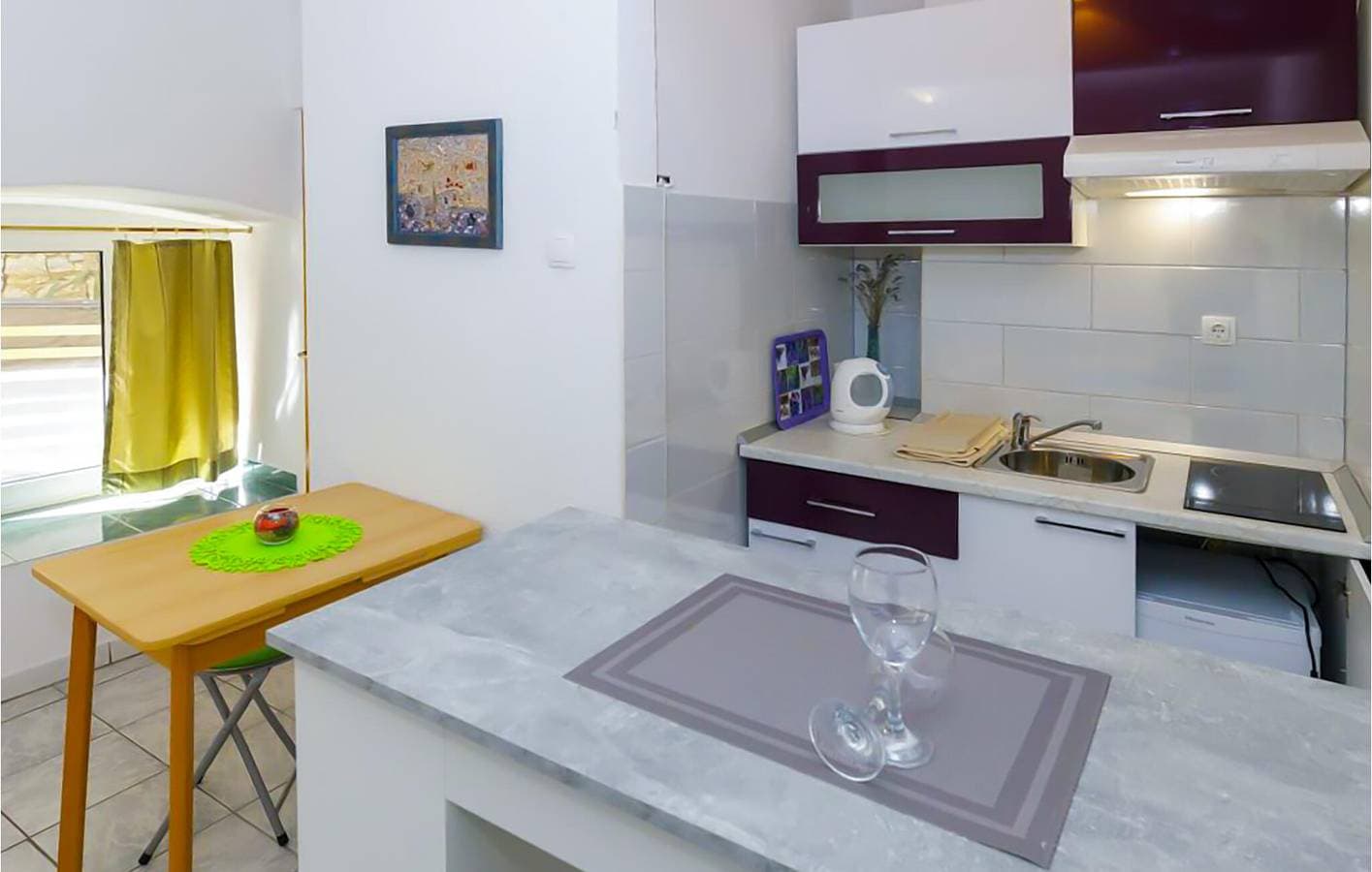 Foto 11 von 22: Apartment mit Meerblick, Wifi, AC, Parkplatz und Terrasse - 2km zum Strand