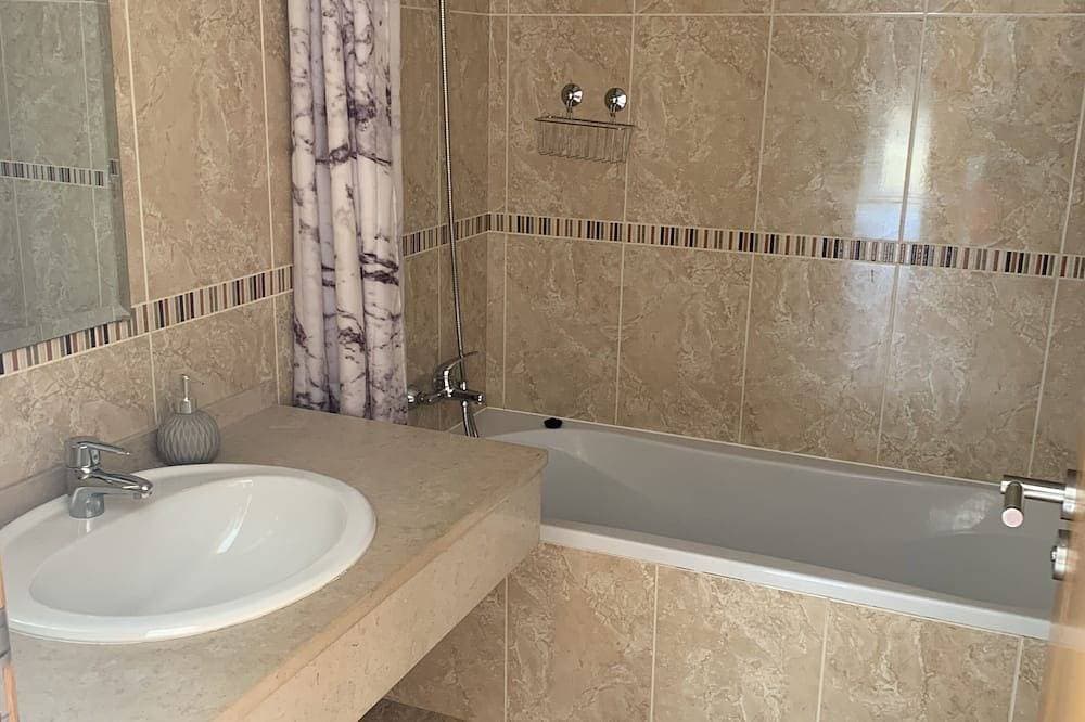 Foto 11 von 30: Villa with 10m x 5m Private Pool and Stunning Sea Views 2kms Beach