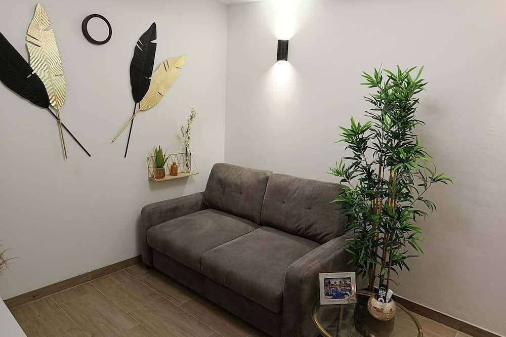 Foto 5 von 14: Hyper Istres Duplex