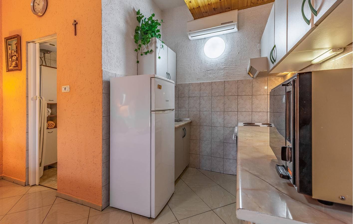 Foto 11 von 33: Gemütliche Ferienwohnung mit Terrasse, WLAN und 1 km Entfernung zum Strand Bijeca