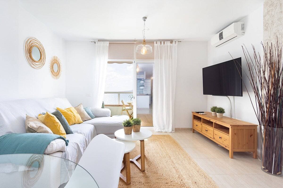 Foto 7 von 52: Ferienwohnung für 4 Personen mit Terrasse