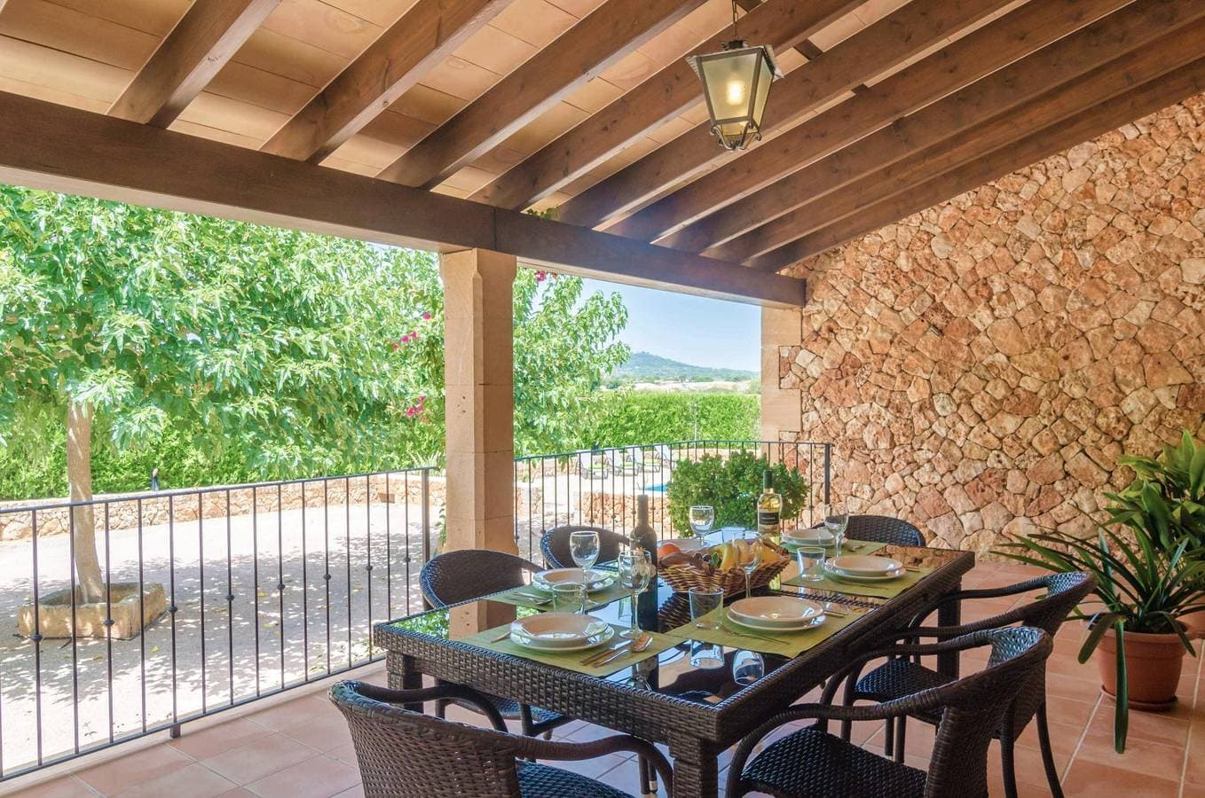 Foto 10 von 35: Aubadallet - Ferienhaus mit privaten Pool in Vilafranca. WiFi gratis