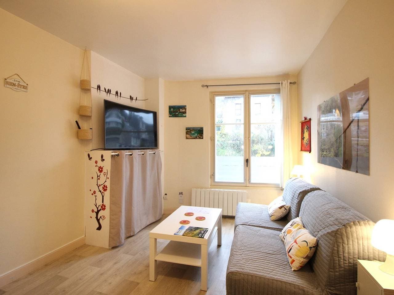 Foto 3 von 10: Zentrales Studio in La Bourboule mit WIFI - 3 Schlafplätze