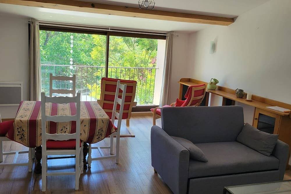 Foto 4 von 8: 4-person gîte in 17th-century bastide, swimming pool, large garden, patio