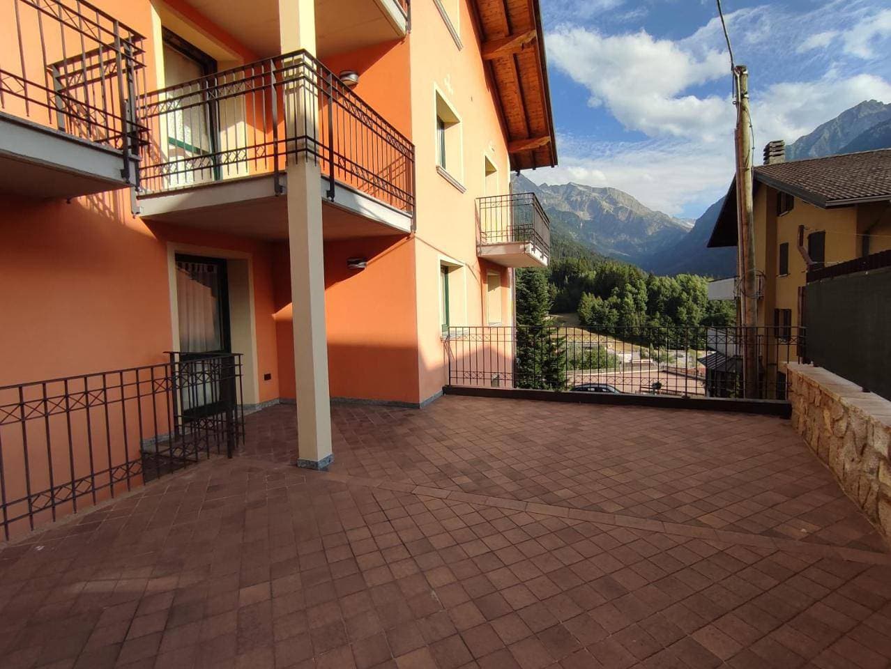 Foto 8 von 16: Apartment with Terrace