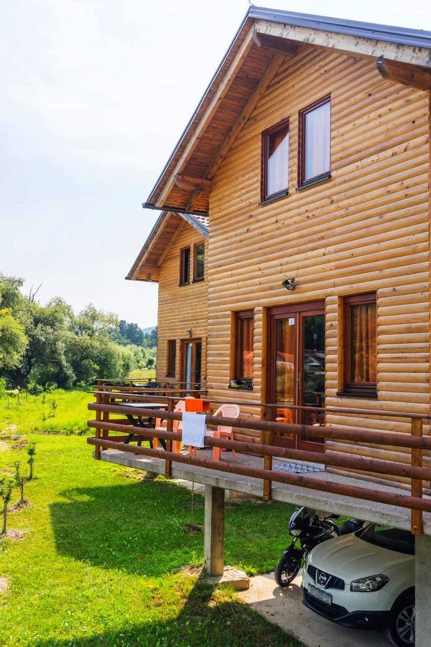 Holiday homes Piralo 1