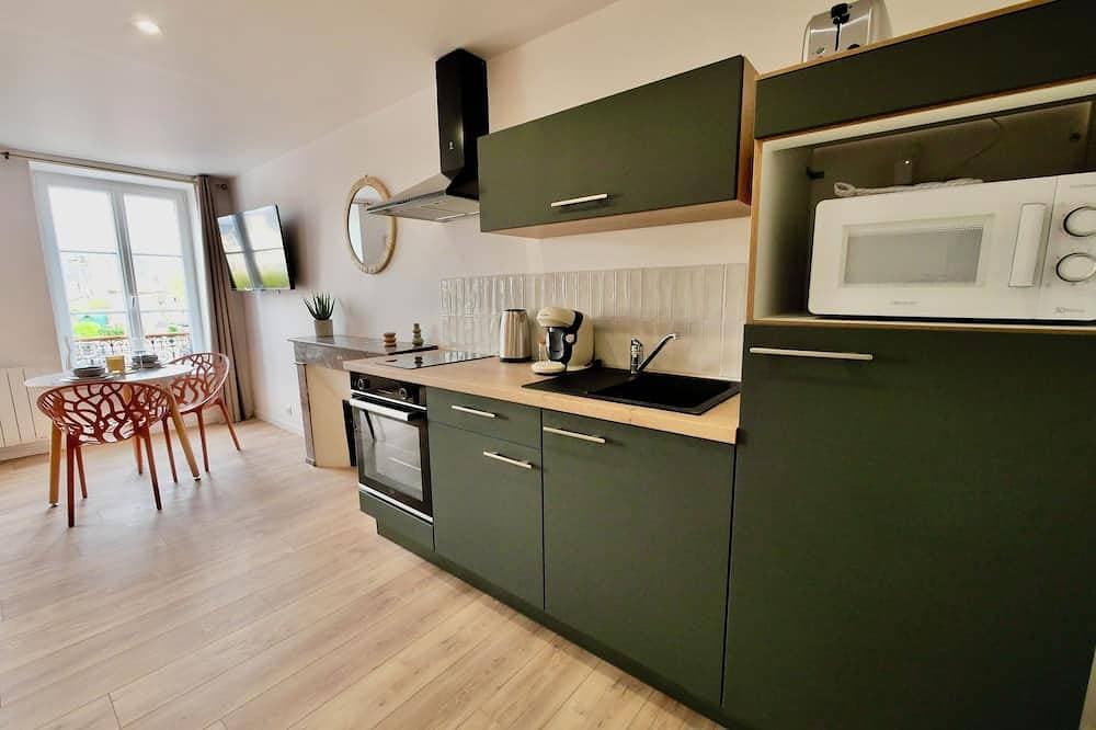 Foto 11 von 18: D-Day Suites carentanlocation.fr: Terra - Downtown / 2-minute walk from the train station