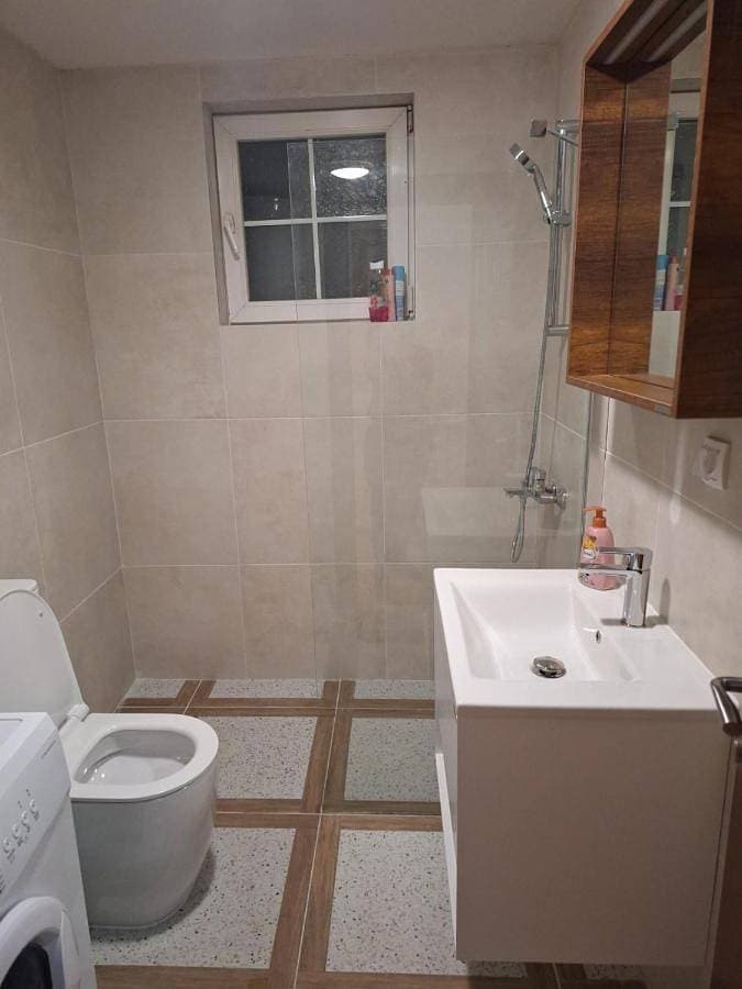 Foto 3 von 18: One-Bedroom Apartment