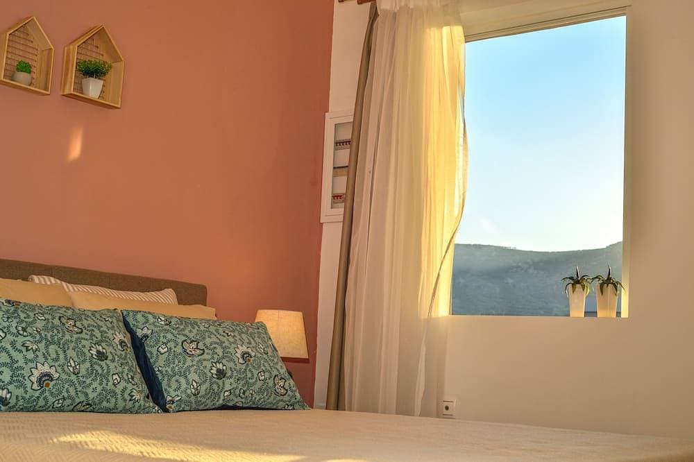 Foto 5 von 18: Mpoulakis Wohnung 46, 3 Schlafzimmer Familienwohnung neben meinem Fotostudio