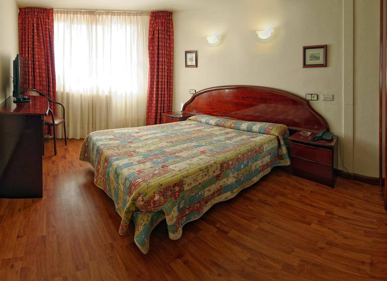 Foto 6 von 9: Special Offer - Double or Twin Room