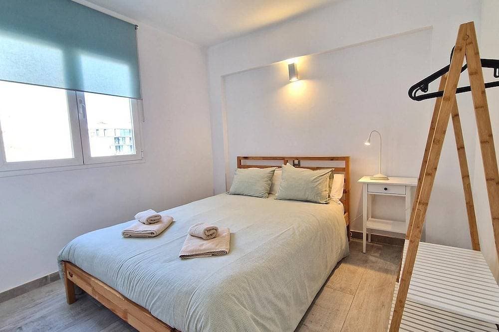Foto 2 von 22: Spacious 3-Bedroom Apartment Near Paseo Marítimo · Son Armadams