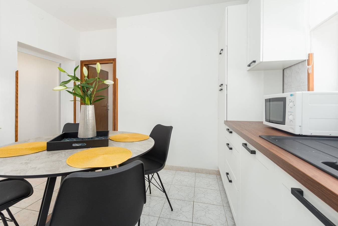 Foto 5 von 39: Apartment Silvia mit schönem großem Privatgarten und Kinderspielplatz in Funtana