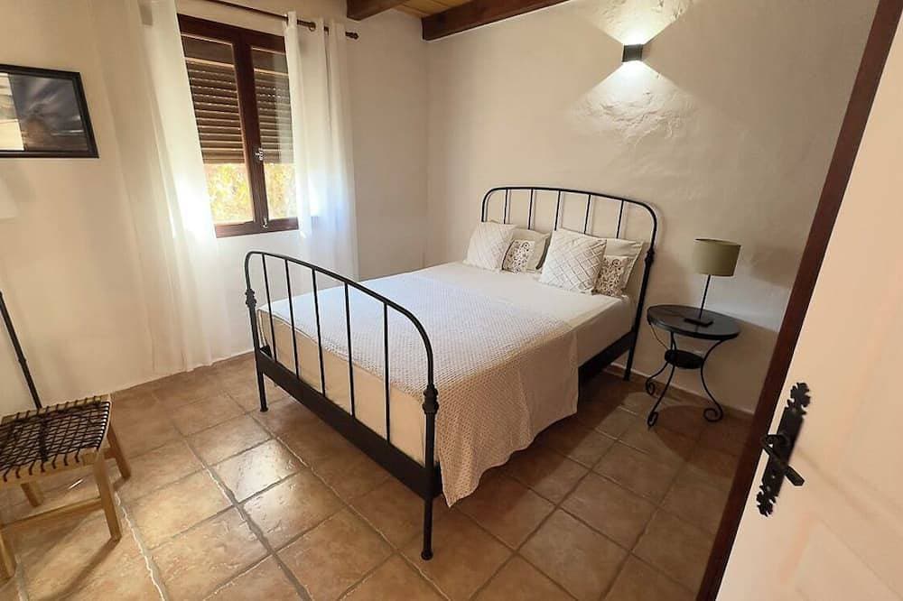Foto 4 von 30: Villa mit großzügigem Entspannungsbereich und Garten in Lajares.