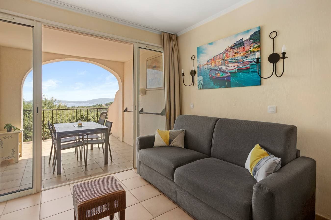 Foto 7 von 44: Ferienwohnung 'Grimaud 4 Personnes Clim Vue Mer' mit Meerblick, privater Terrasse und Klimaanlage