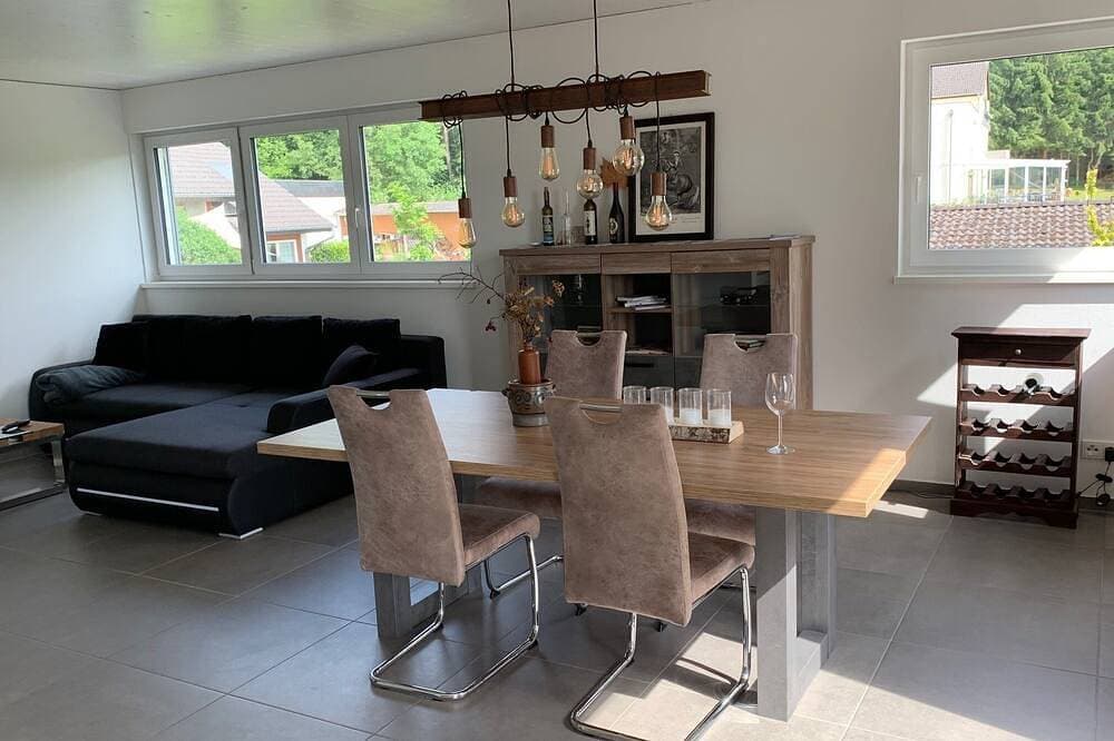 Foto 13 von 26: Penthouse Trier mit großer Dachterrasse und Aussicht über Trier