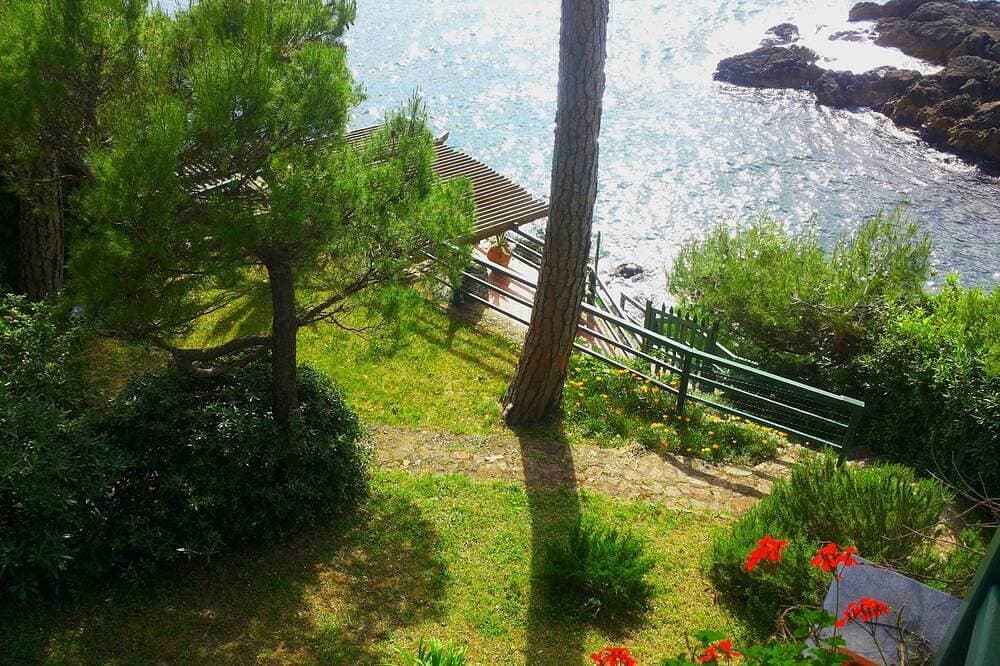 Foto 12 von 30: Luxusvilla in Tellaro, in einem Kontext von wunderschöner Schönheit, direkt am Meer.