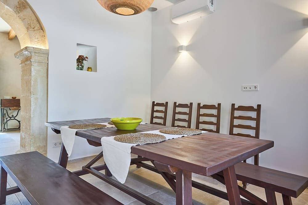 Foto 8 von 30: Galeri Finca für 4 Personen,  charmant renoviert, sehr ruhige ländliche Gegend