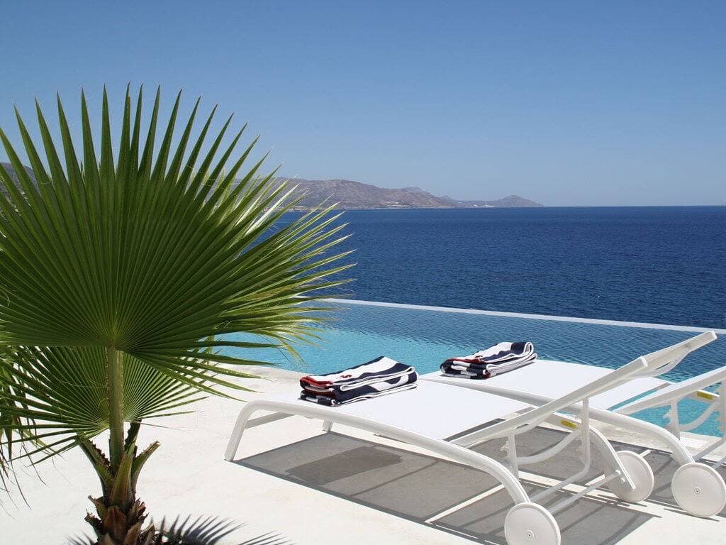 Foto 3 von 36: Kuro Beach House