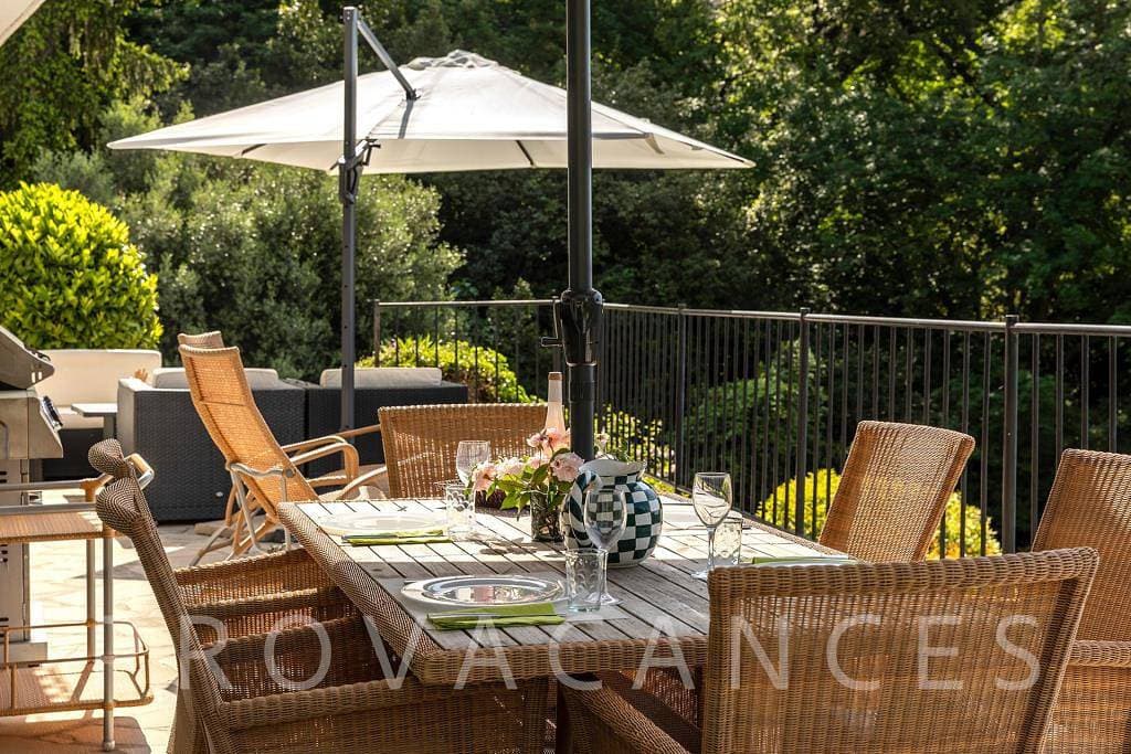 Foto 3 von 77: Ferienhaus mit Pool nur wenige Minuten zu Fuß von Vence