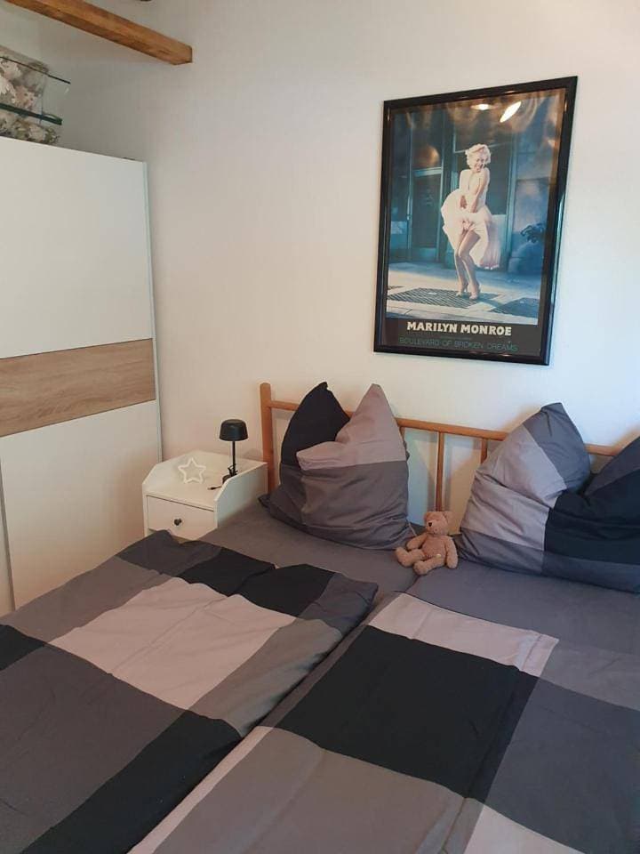 Foto 12 von 34: Two-Bedroom Apartment