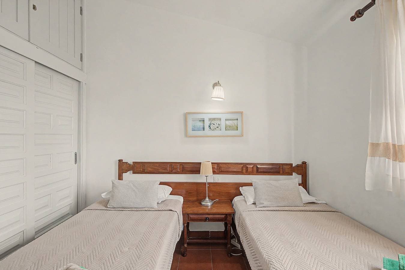 Foto 12 von 29: Ferienwohnung 'Los Porches K29' mit Gemeinschaftspool, privater Terrasse & WLAN