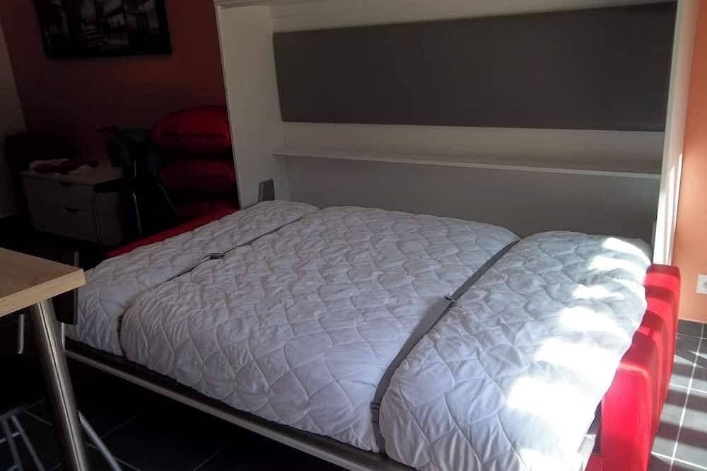Foto 2 von 25: Large Studio (26m2) and large terrace (14m2) 50m from the sea and beach
