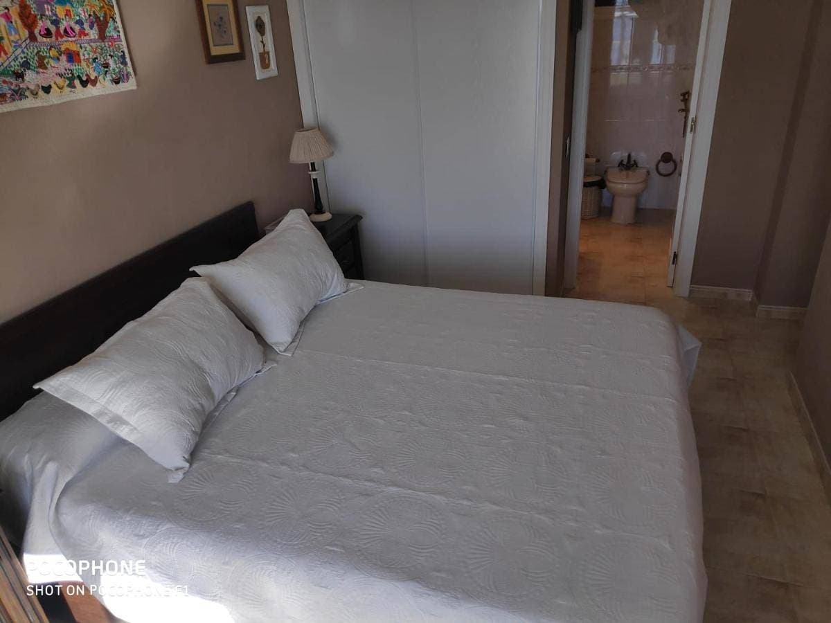 Foto 4 von 54: Three-Bedroom Apartment