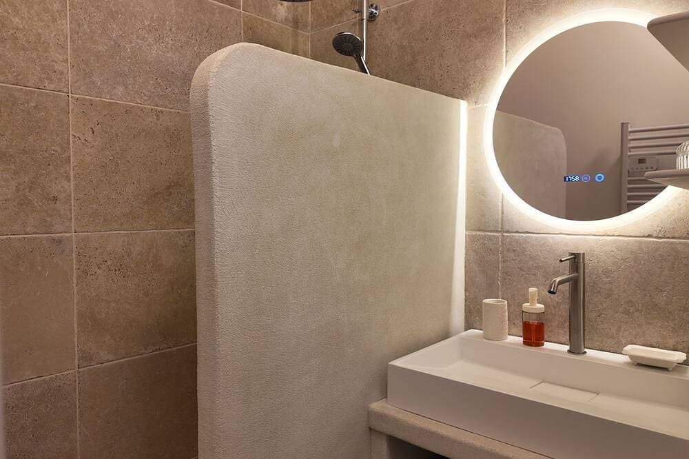 Foto 6 von 19: Cosy apartment in the heart of Forcalquier • Air conditioning - WiFi - Premium comfort