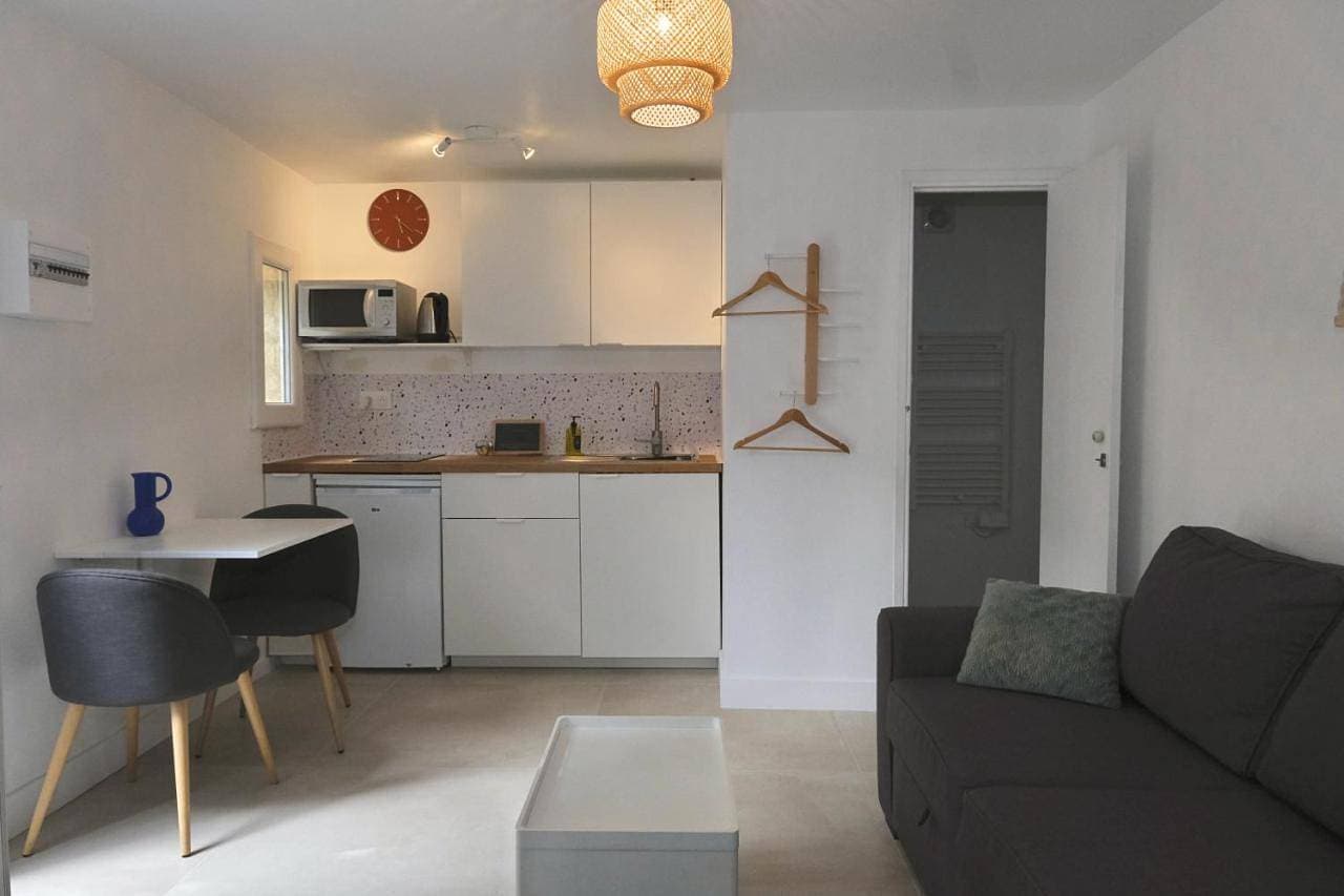 Studio indépendant avec jardin 1