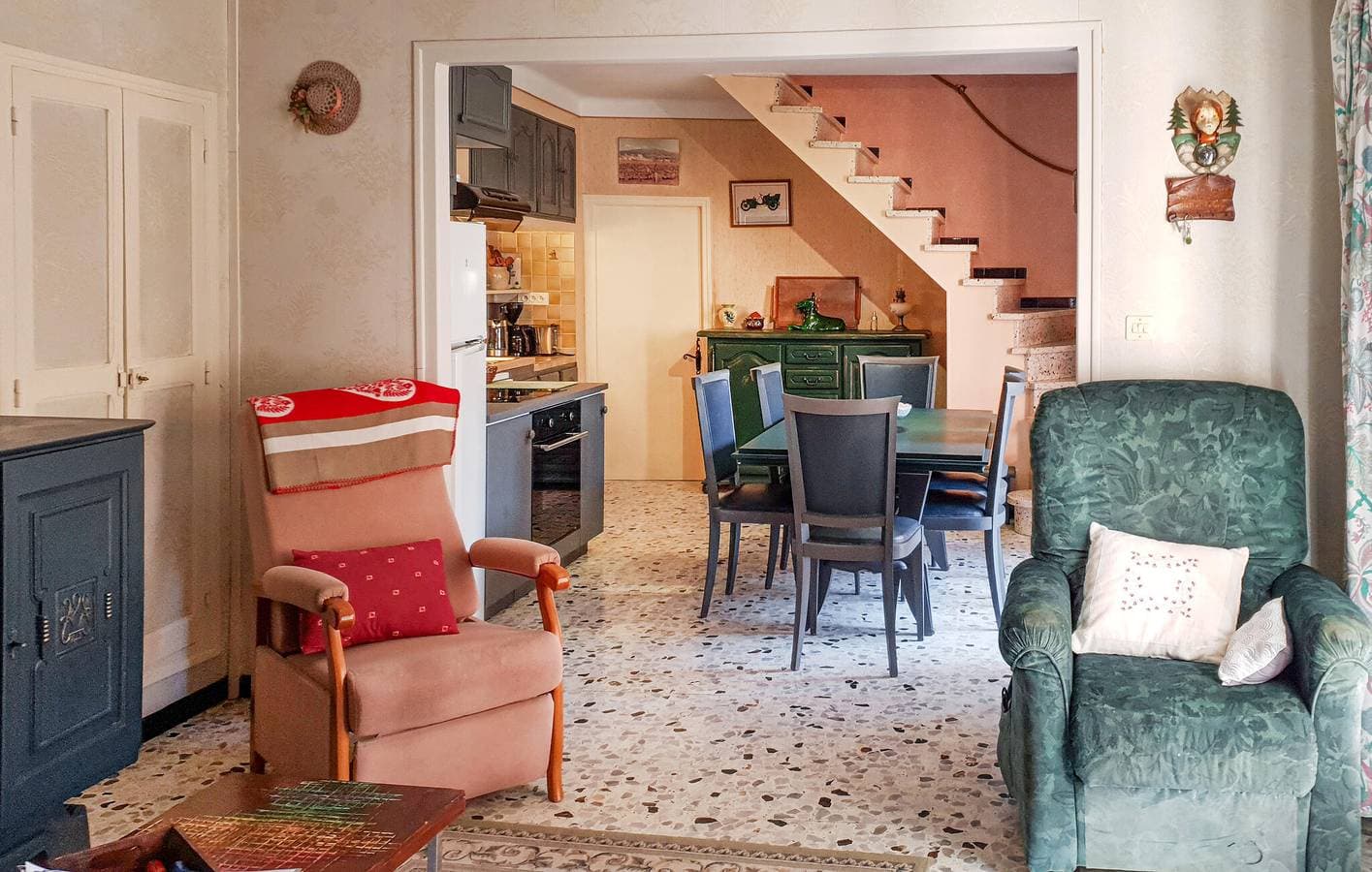 Foto 4 von 19: Charmante 2BD Wohnung mit Parkplatz in Bédoin