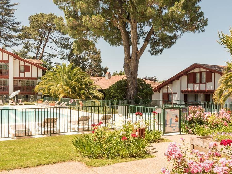 Foto 4 von 35: Pierre & Vacances Résidence La Villa Maldagora - Studio 3 personen - - Terasse